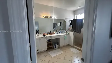 22393 SW 89th Place Cutler Bay FL 33190