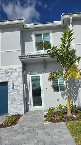 713 SE 13th St Circle Homestead FL 33034