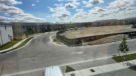 713 SE 13th St Circle Homestead FL 33034