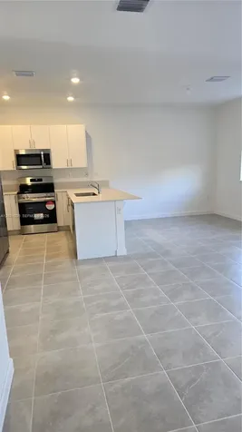 713 SE 13th St Circle Homestead FL 33034