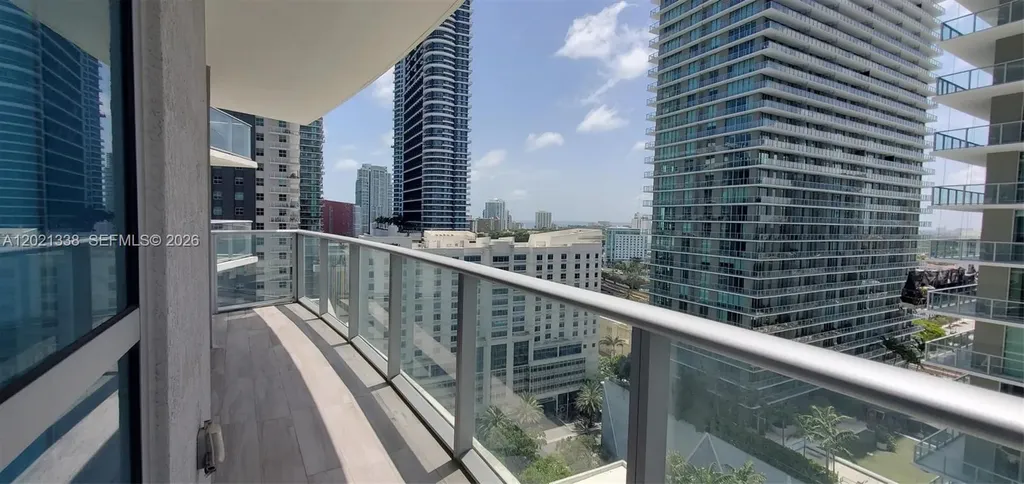 1100 S Miami Avenue Miami FL 33130