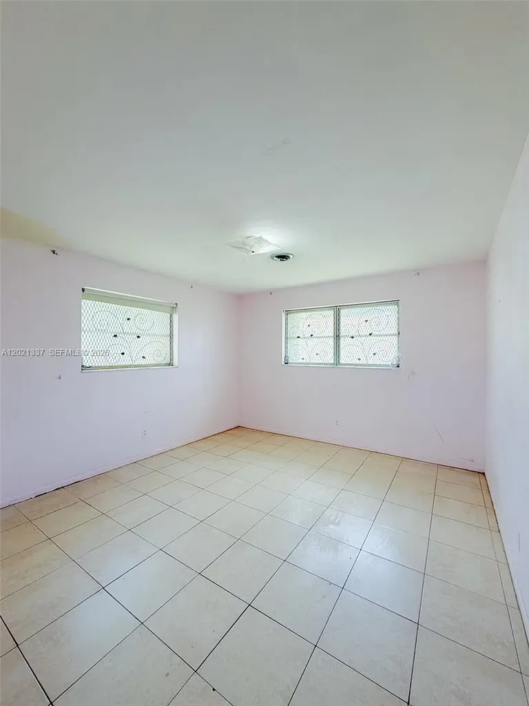1650 NW 26th Terrace Fort Lauderdale FL 33311
