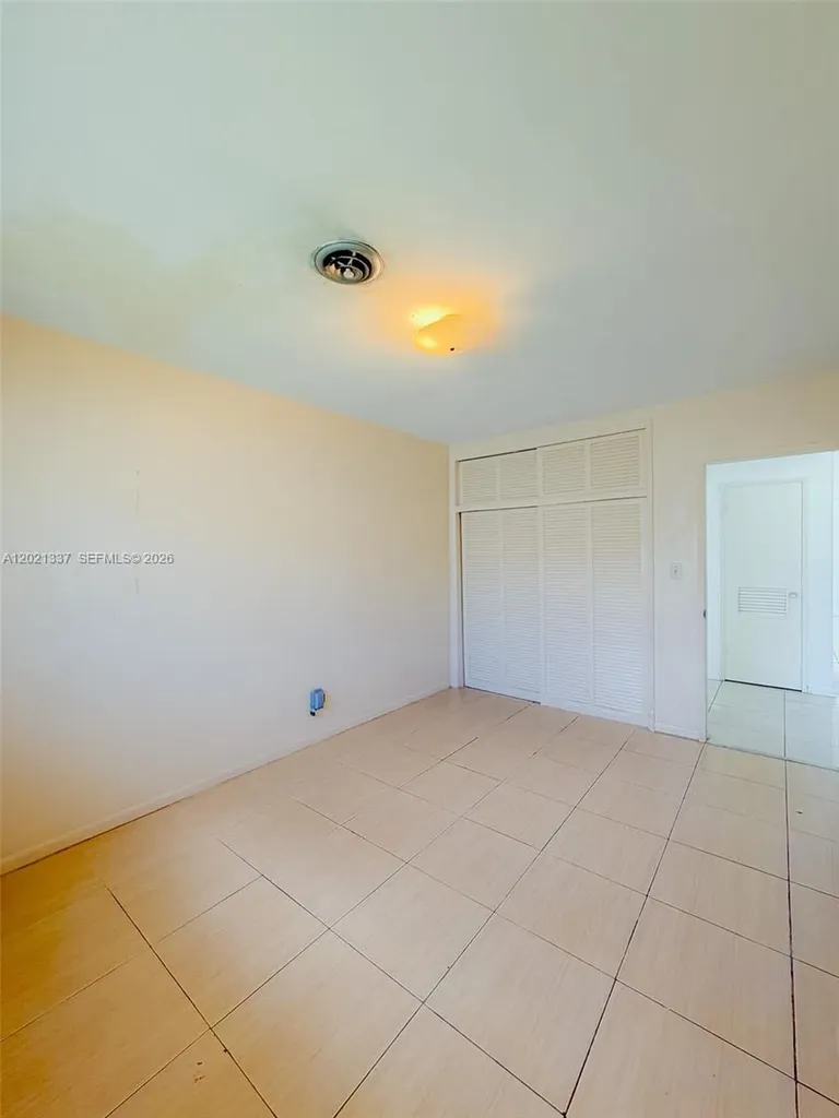 1650 NW 26th Terrace Fort Lauderdale FL 33311
