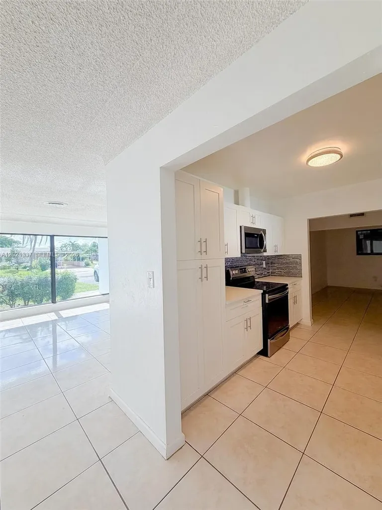 1650 NW 26th Terrace Fort Lauderdale FL 33311