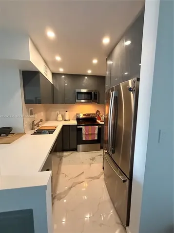 1200 West Avenue Miami Beach FL 33139