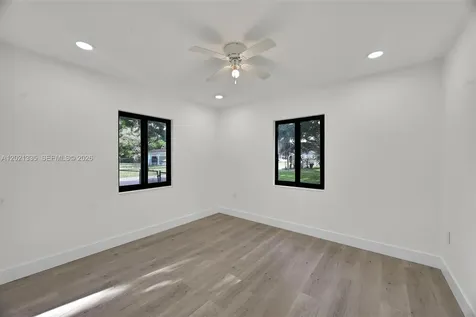 511 S 11th Street Fort Pierce FL 34950