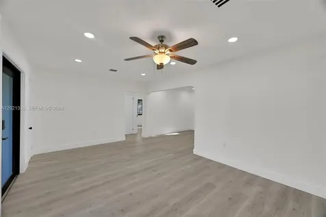 511 S 11th Street Fort Pierce FL 34950