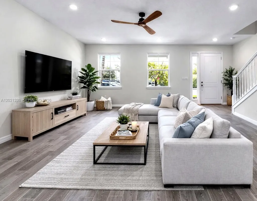 4810 Eucalyptus Drive Hollywood FL 33021