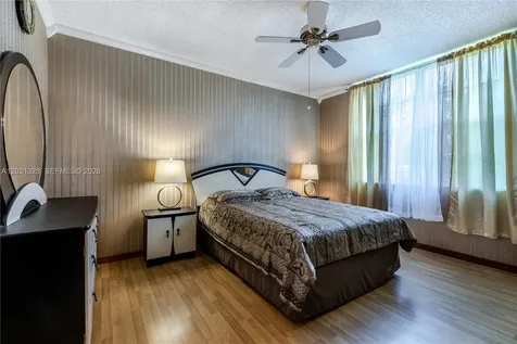 19601 E Country Club Drive Aventura FL 33180