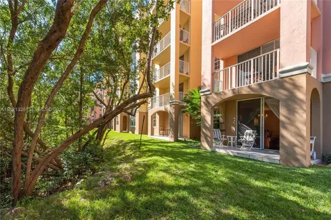 19601 E Country Club Drive Aventura FL 33180