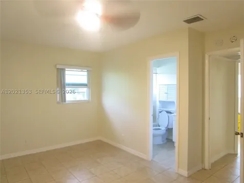 5111 W Oakland Park Boulevard Lauderdale Lakes FL 33313