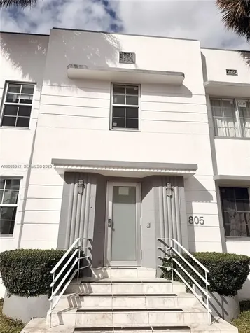 801 8th Street Miami Beach FL 33139