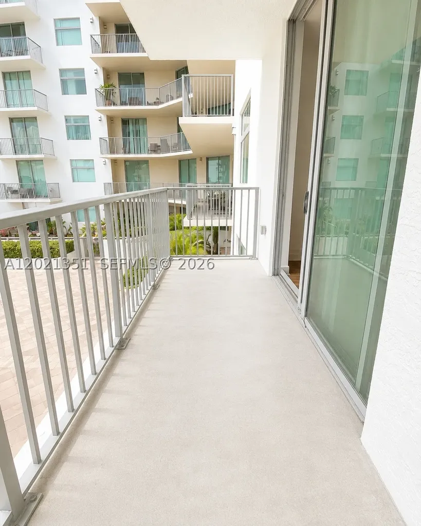 140 S Dixie Highway Hollywood FL 33020