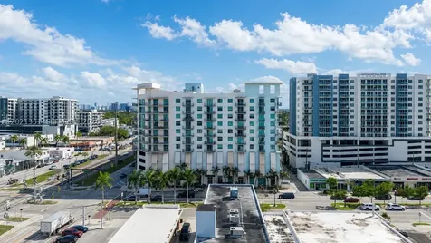 140 S Dixie Highway Hollywood FL 33020