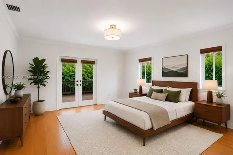 648 Sevilla Avenue Coral Gables FL 33134