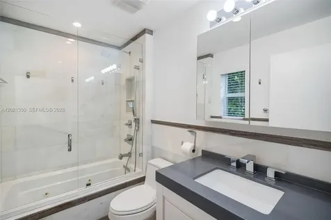 648 Sevilla Avenue Coral Gables FL 33134