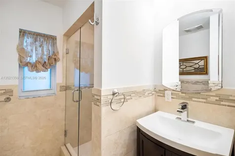 648 Sevilla Avenue Coral Gables FL 33134