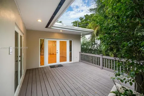 648 Sevilla Avenue Coral Gables FL 33134