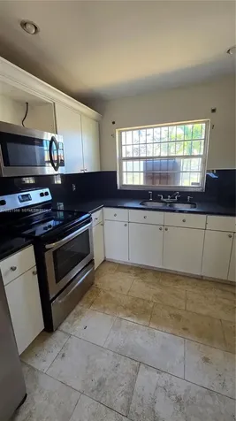 2705 NW 204th Lane Miami Gardens FL 33056