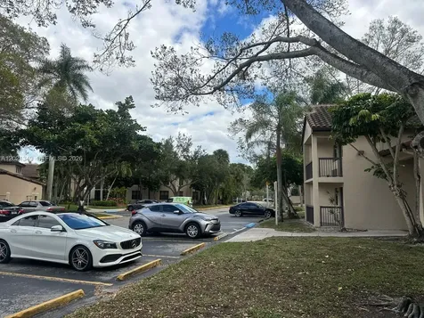 4481 W Mcnab Road Pompano Beach FL 33069