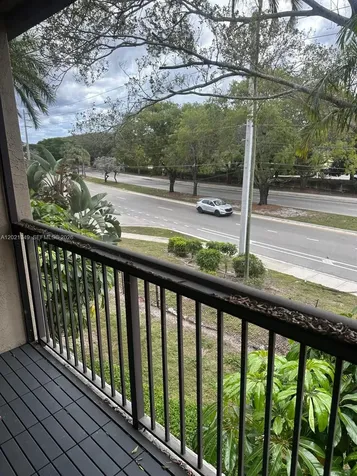 4481 W Mcnab Road Pompano Beach FL 33069