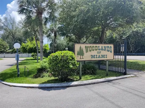 14333 Memorial Highway Miami FL 33161