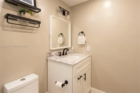 14333 Memorial Highway Miami FL 33161