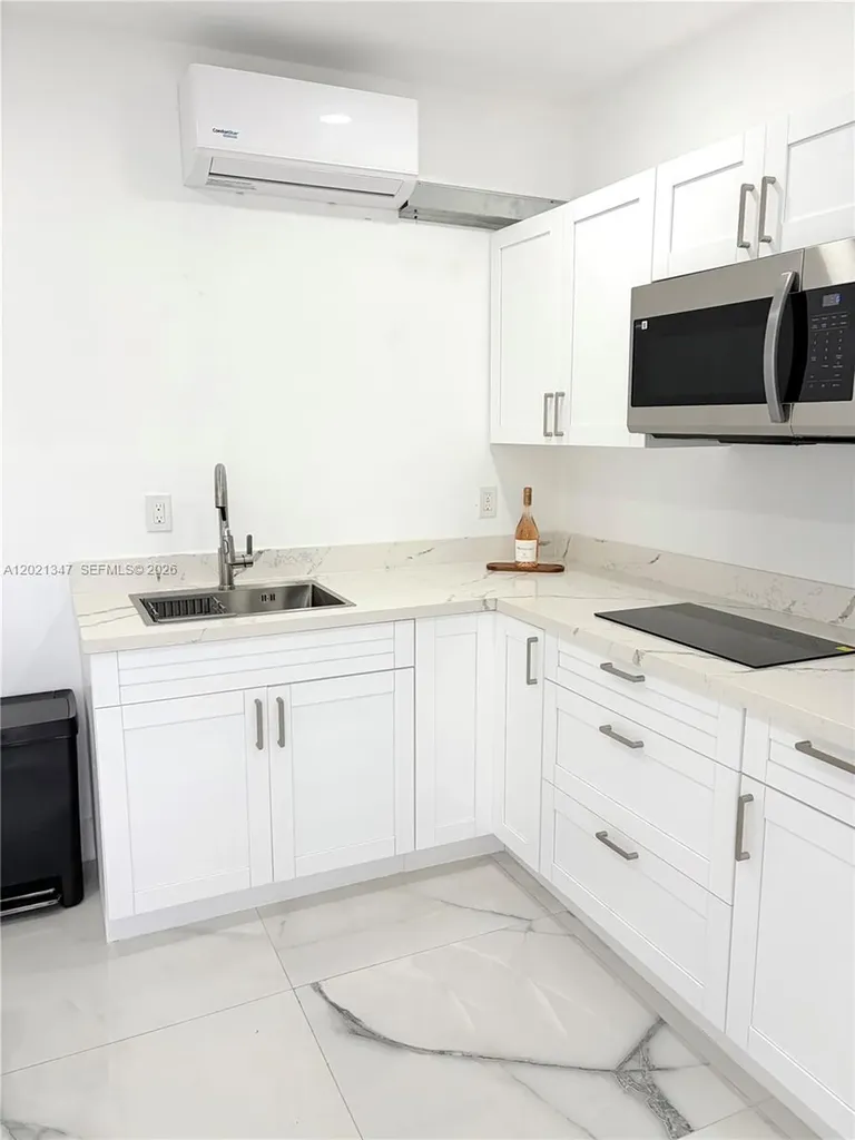 13065 SW 263rd Terrace Homestead FL 33032