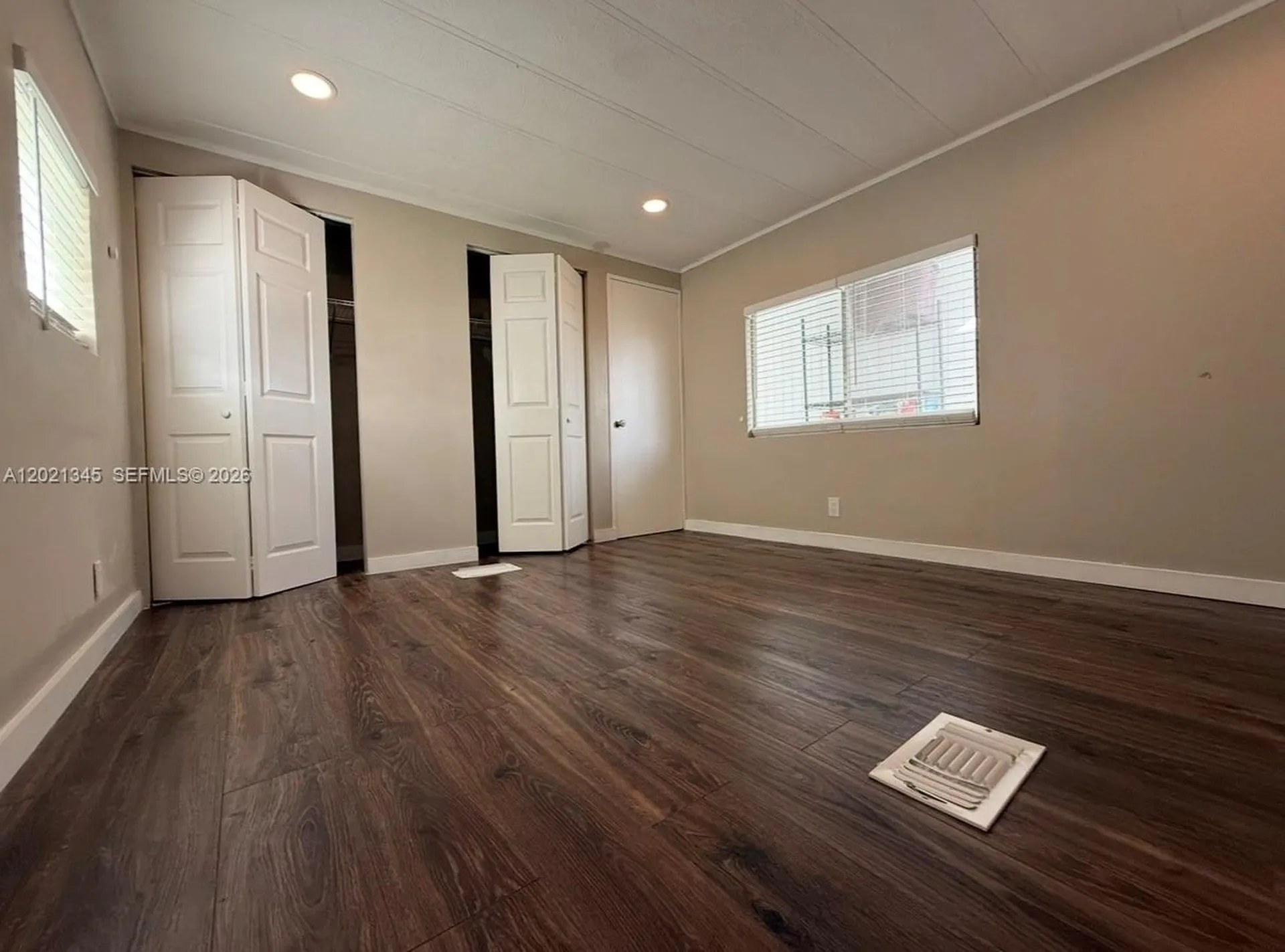 1332 S 33 Avenue Hollywood FL 33021