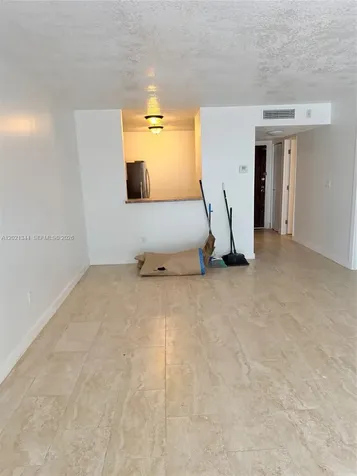 482 NW 165th St Road Miami FL 33169