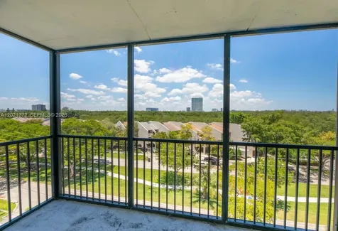 2500 NE 135th Street North Miami FL 33181