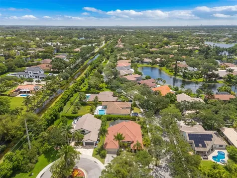 1051 Deerpath Court Weston FL 33326