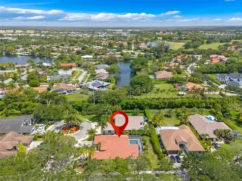 1051 Deerpath Court Weston FL 33326