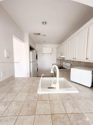 10046 Winding Lake Road Sunrise FL 33351