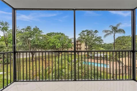 5961 N Falls Cir Drive Lauderhill FL 33319
