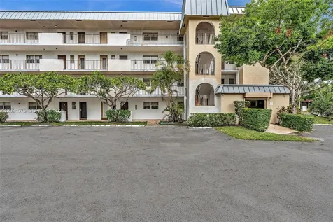 5961 N Falls Cir Drive Lauderhill FL 33319