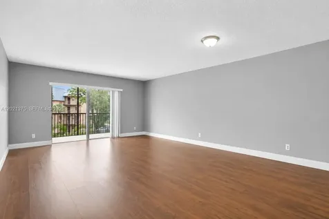 5961 N Falls Cir Drive Lauderhill FL 33319