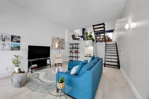 2960 Day Avenue Miami FL 33133