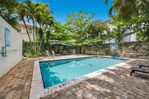 2960 Day Avenue Miami FL 33133
