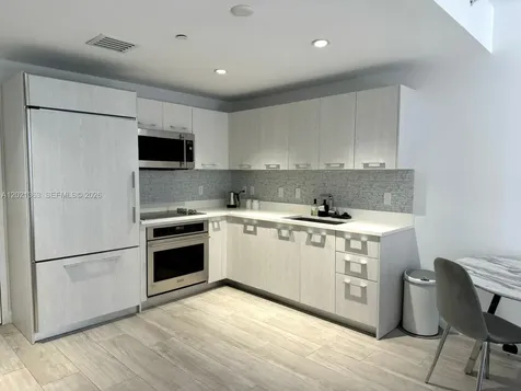 45 SW 9th Street Miami FL 33130