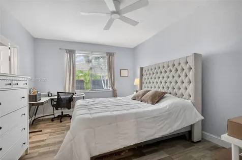 8892 NW 167th Street Miami Lakes FL 33018