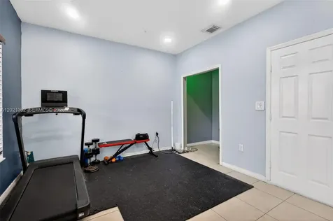 8892 NW 167th Street Miami Lakes FL 33018