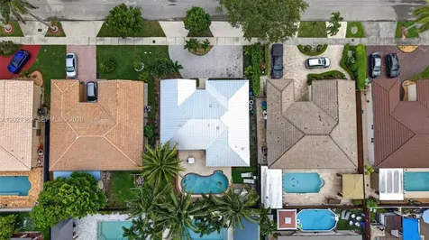 8892 NW 167th Street Miami Lakes FL 33018