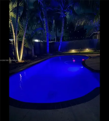 8892 NW 167th Street Miami Lakes FL 33018