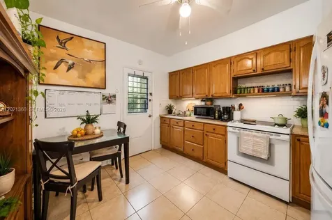 4099 NW 18 Avenue Miami FL 33142