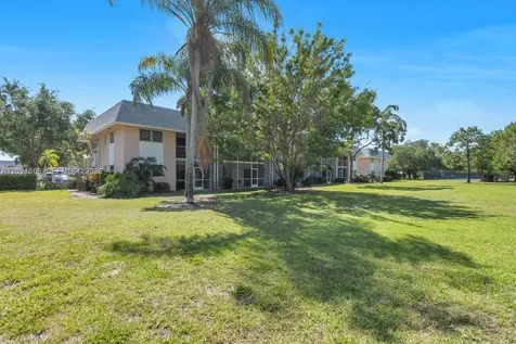 18081 SE Country Club Drive Jupiter FL 33469