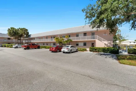 18081 SE Country Club Drive Jupiter FL 33469