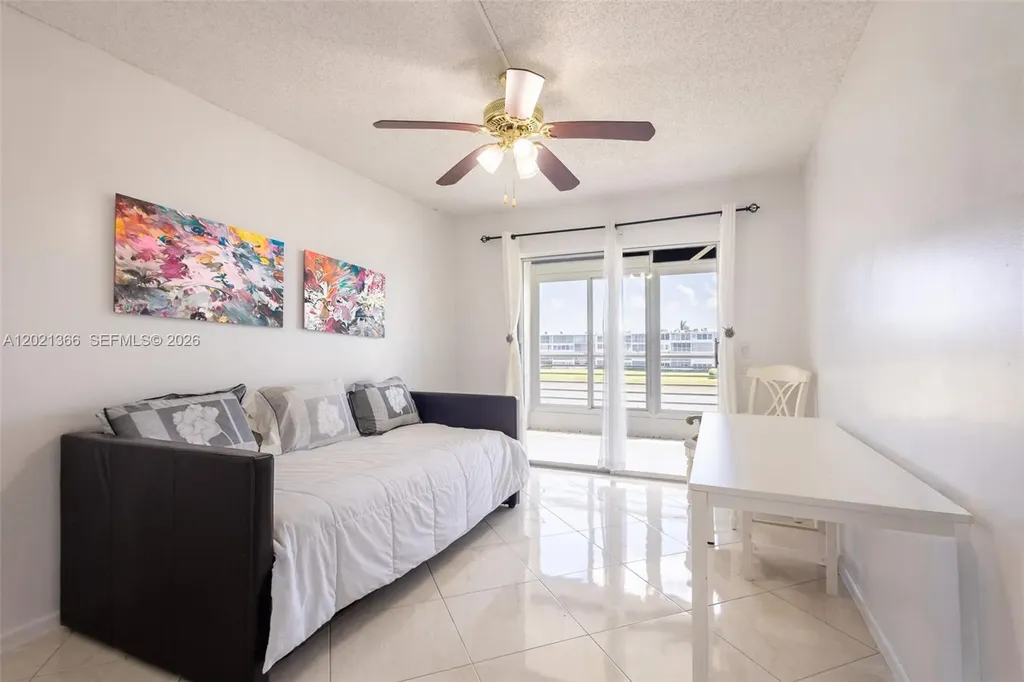 3049 Wolverton C Boca Raton FL 33434