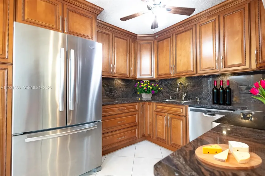 3049 Wolverton C Boca Raton FL 33434