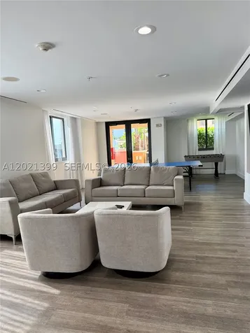 110 N Federal Highway Fort Lauderdale FL 33301